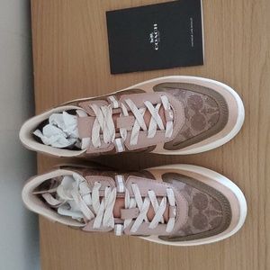 Citysole court tan/beechwood coach sneakers size 7.5 B brand new in the box